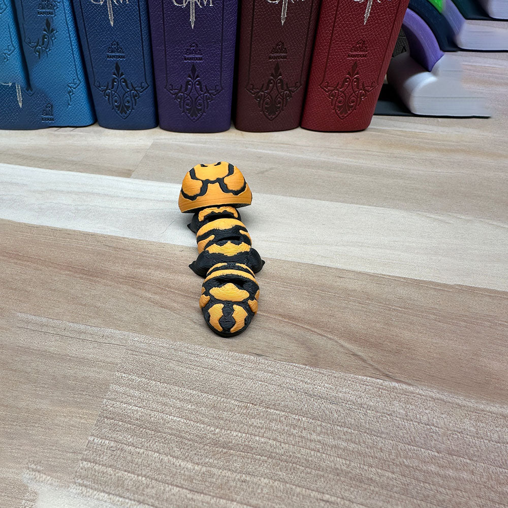 Archie the Orange and Black Lizard – Articulating Fidget Toy | RS3D